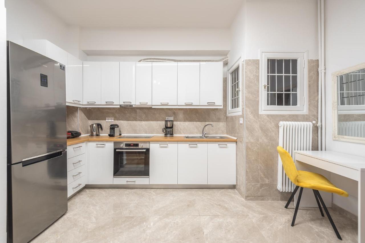 Victoria Secret Apartments Афины Экстерьер фото